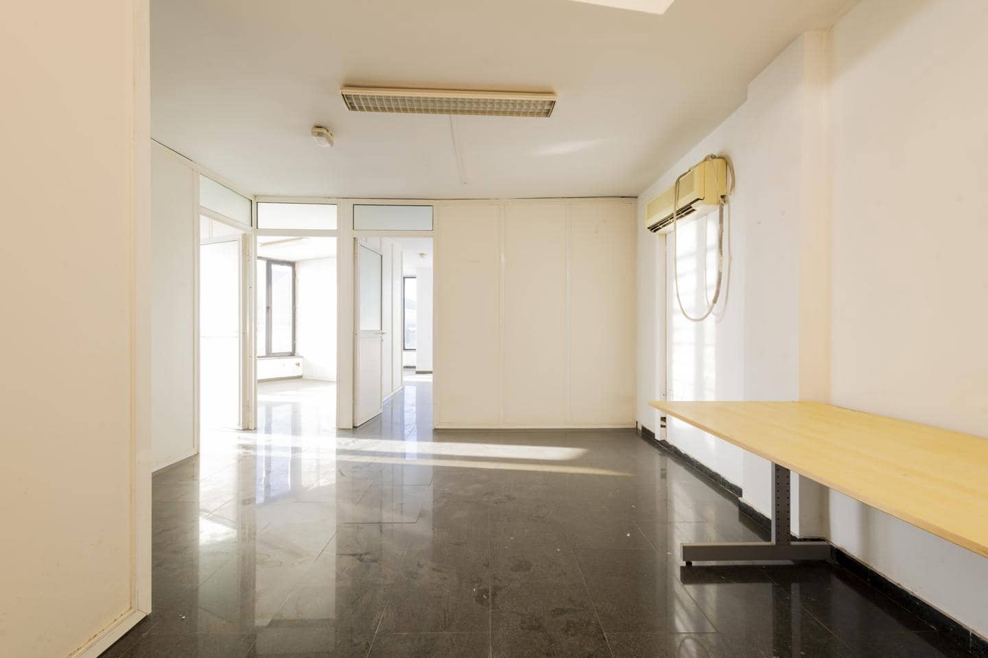 1 soveværelse Virksomhed til salg i San Cristobal de La Laguna - € 252.000 (Ref: 10168850)