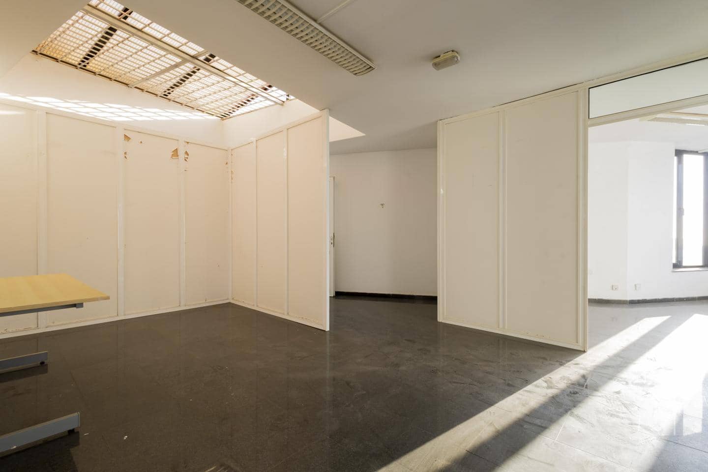 1 soveværelse Virksomhed til salg i San Cristobal de La Laguna - € 252.000 (Ref: 10168850)