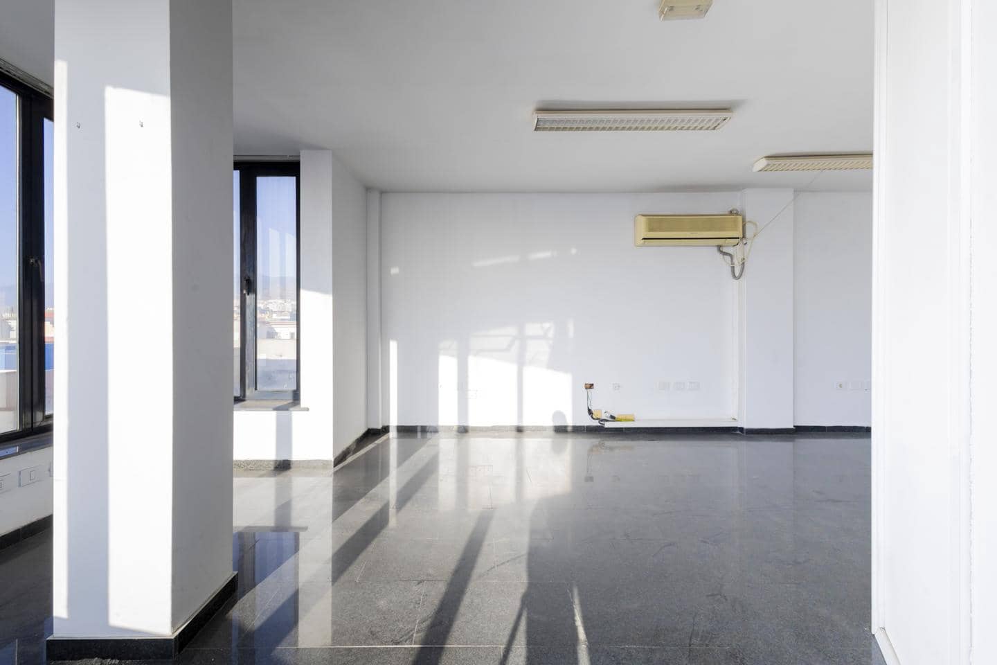 1 soveværelse Virksomhed til salg i San Cristobal de La Laguna - € 252.000 (Ref: 10168850)
