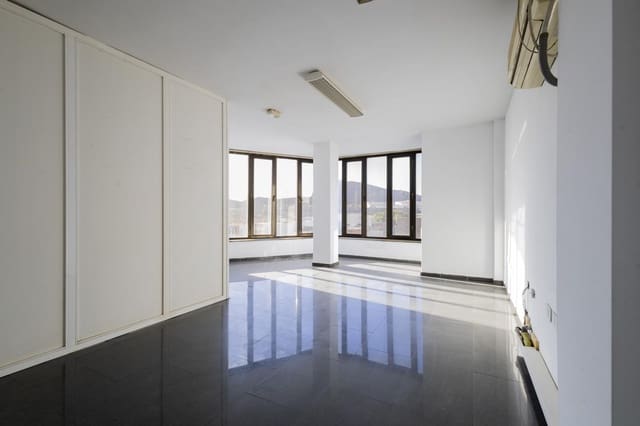 1 soveværelse Virksomhed til salg i Taco, San Cristóbal de La Laguna - € 252.000 (Ref: 10168850)