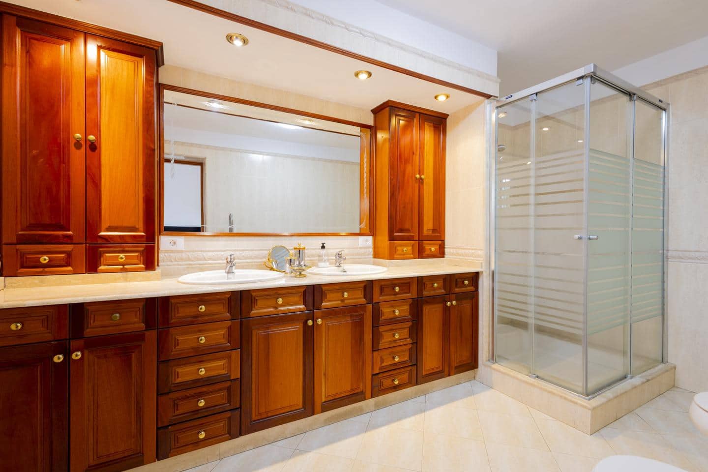 4 slaapkamer Villa te koop in San Cristobal de La Laguna met garage - € 380.000 (Ref: 10169051)