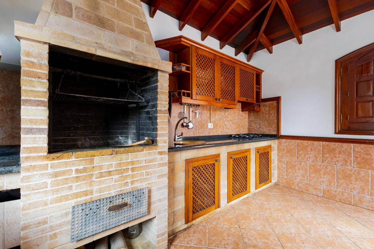 4 slaapkamer Villa te koop in San Cristobal de La Laguna met garage - € 380.000 (Ref: 10169051)