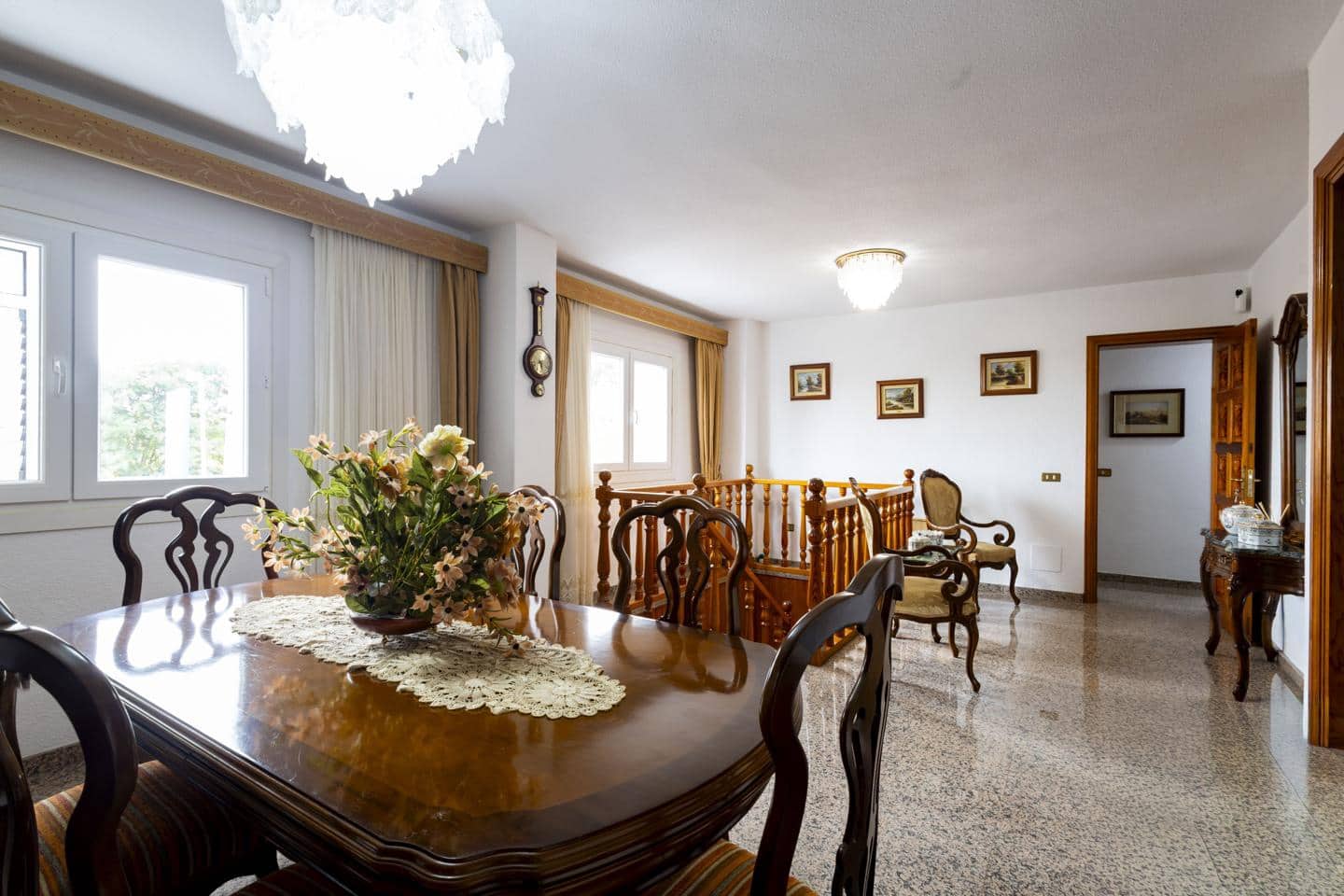 4 slaapkamer Villa te koop in San Cristobal de La Laguna met garage - € 380.000 (Ref: 10169051)