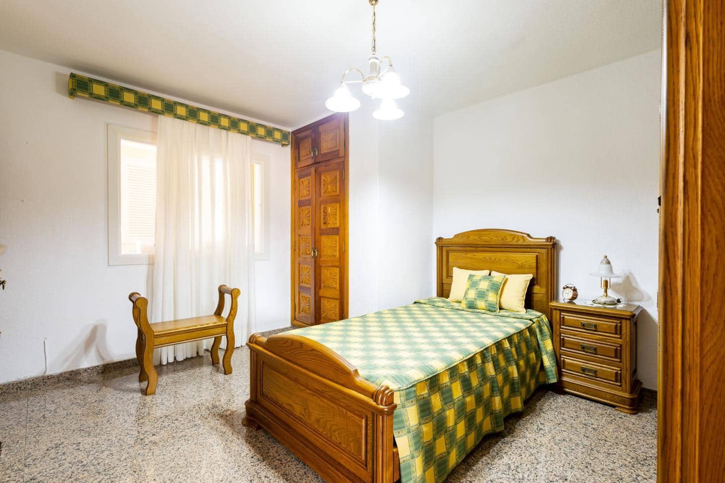 4 slaapkamer Villa te koop in San Cristobal de La Laguna met garage - € 380.000 (Ref: 10169051)