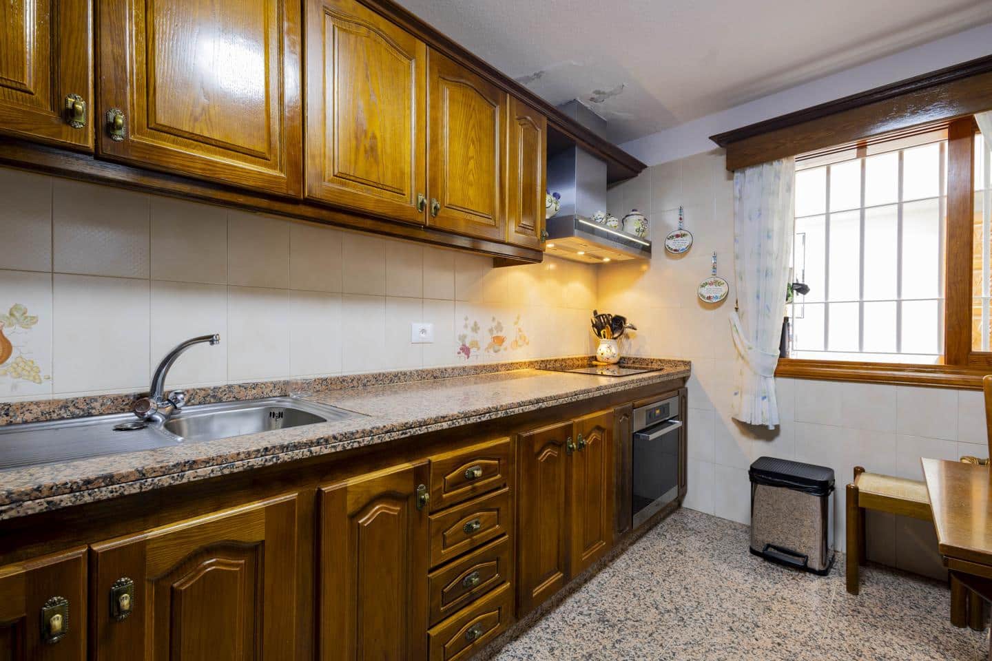 4 slaapkamer Villa te koop in San Cristobal de La Laguna met garage - € 380.000 (Ref: 10169051)