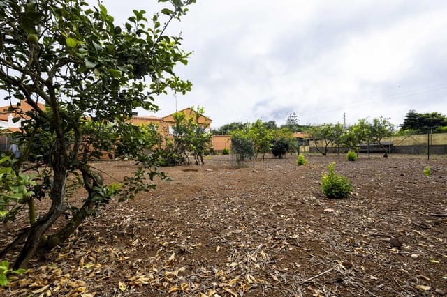 4 soverom Villa til salgs i San Cristóbal de La Laguna med garasje - € 380 000 (Ref: 10169051)