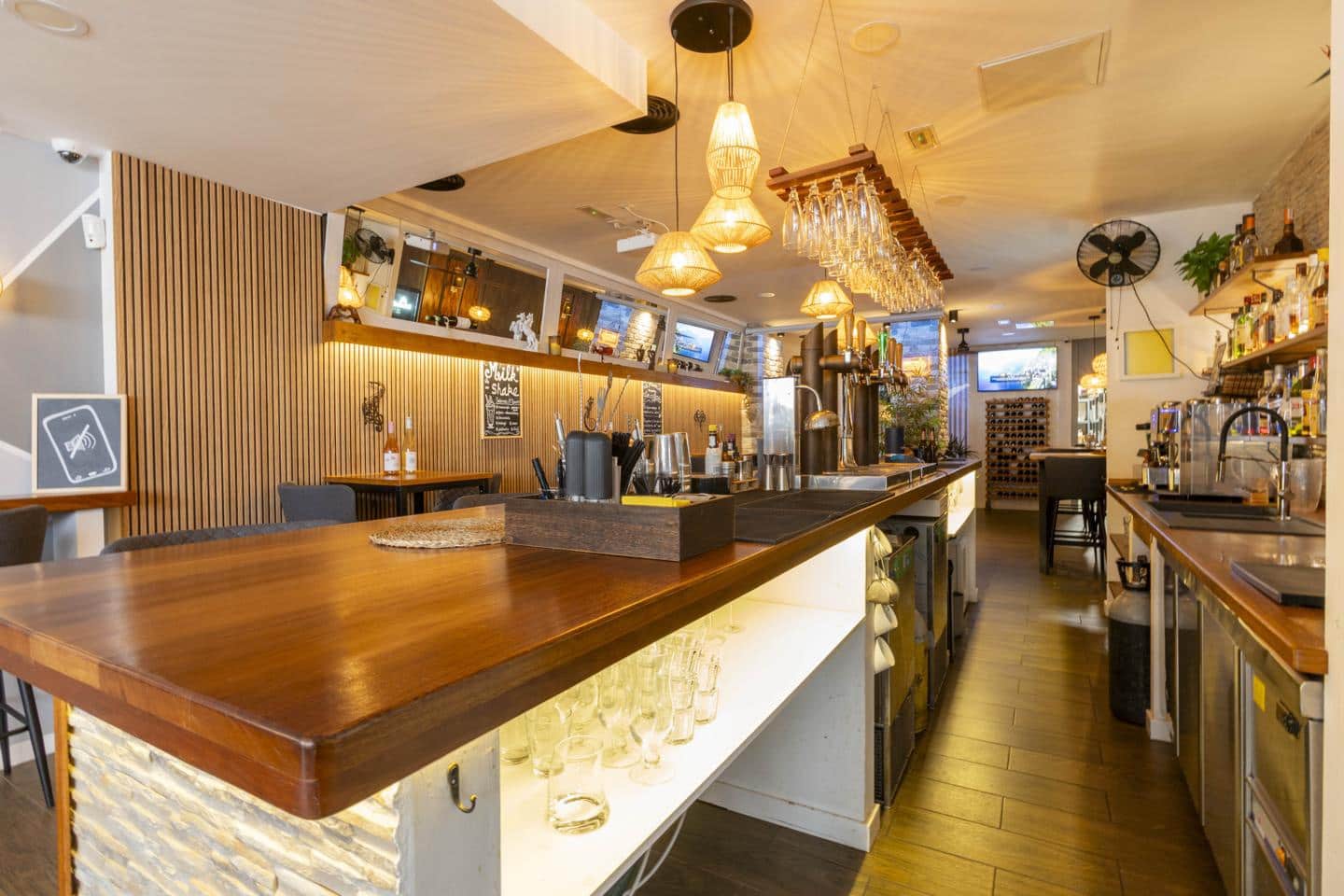1 bedroom Business for rent in Puerto de la Cruz - € 2,800 (Ref: 10169052)