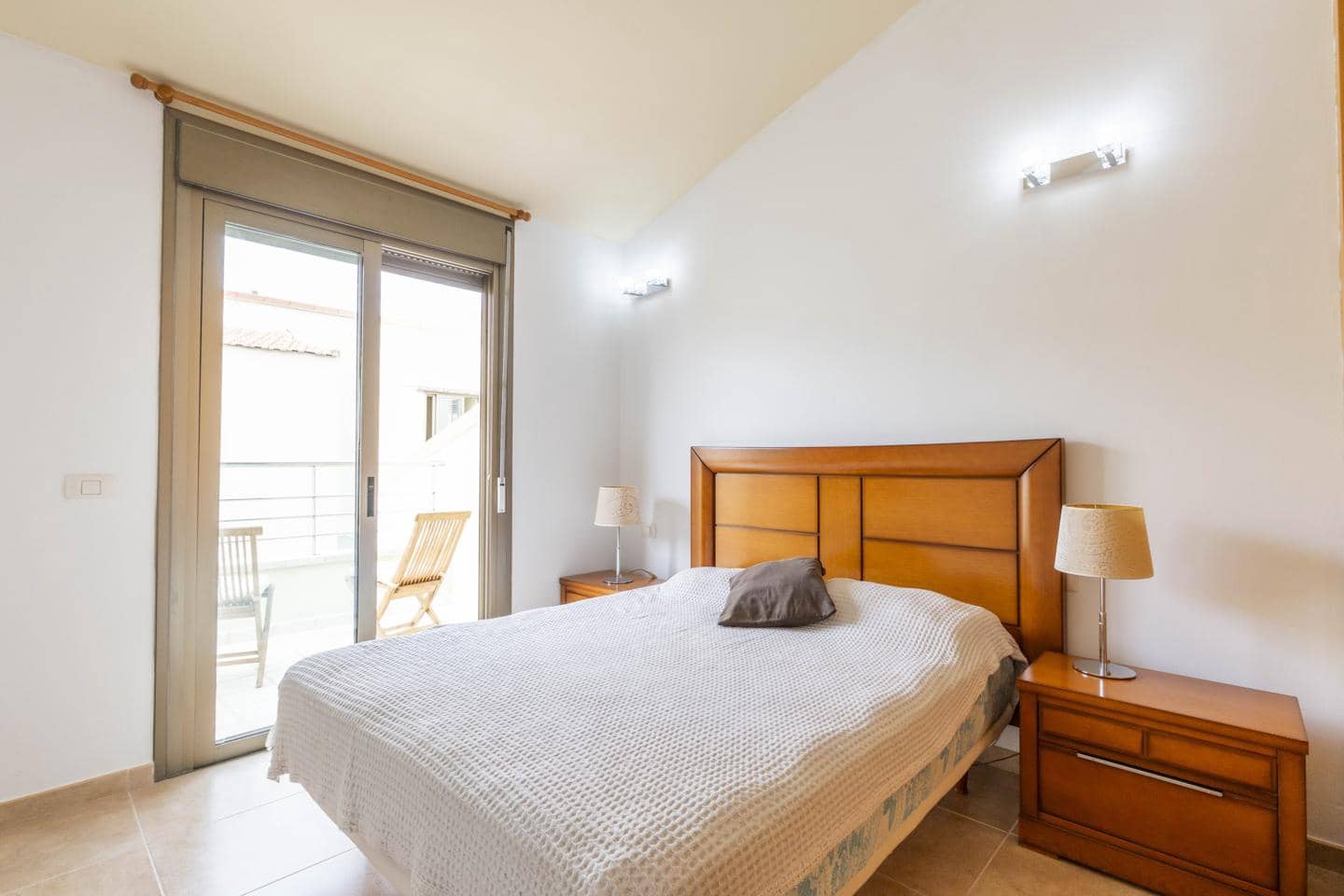 2 slaapkamer Flat te huur in El Medano met garage - € 1.300 (Ref: 10172362)