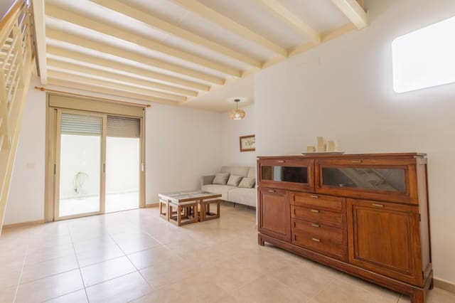 2 sovrum Lägenhet att hyra i El Medano, Granadilla de Abona med garage - 1 300 € (Ref: 10172362)