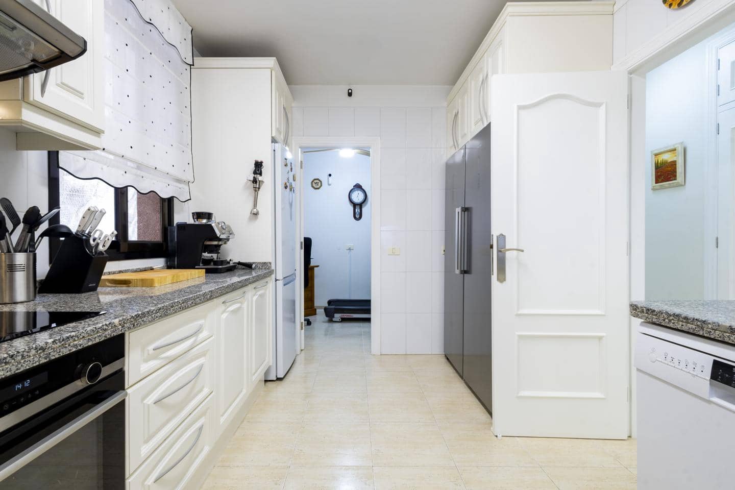 4 sypialnia Mieszkanie na sprzedaż w Radazul z garażem - 422 000 € (Ref: 10172364)