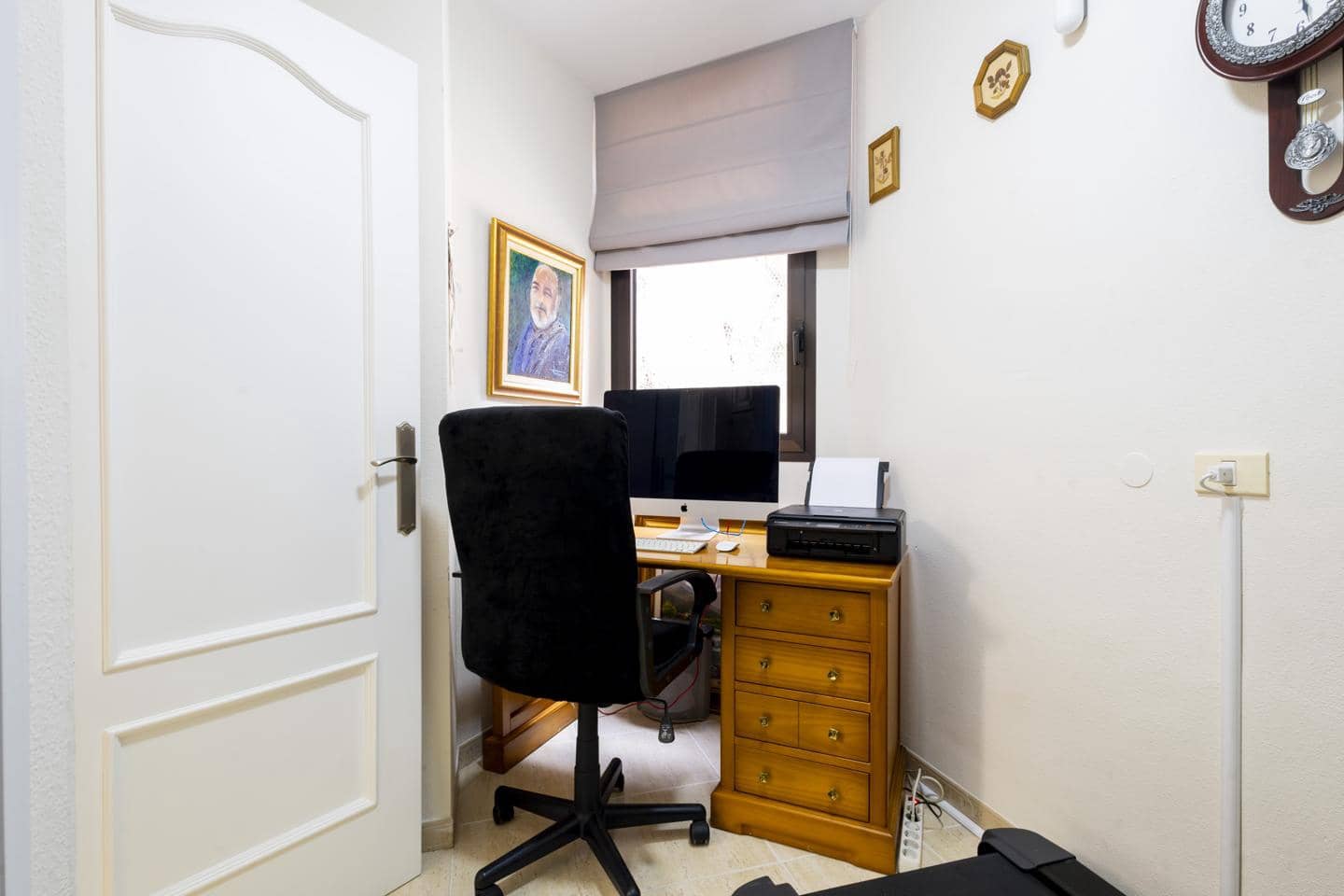 4 sypialnia Mieszkanie na sprzedaż w Radazul z garażem - 422 000 € (Ref: 10172364)