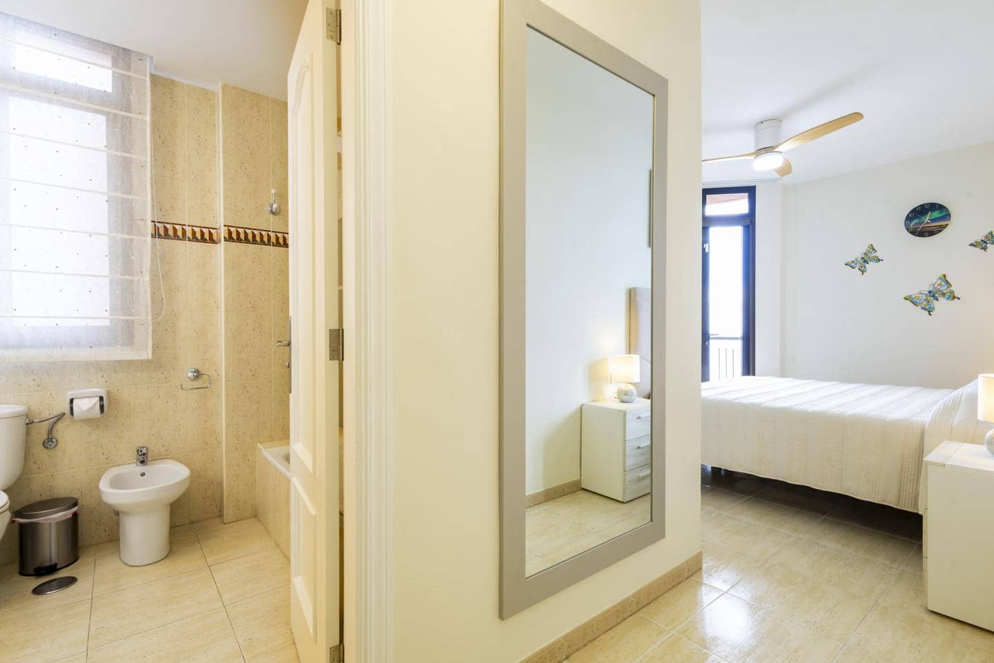 4 sypialnia Mieszkanie na sprzedaż w Radazul z garażem - 422 000 € (Ref: 10172364)