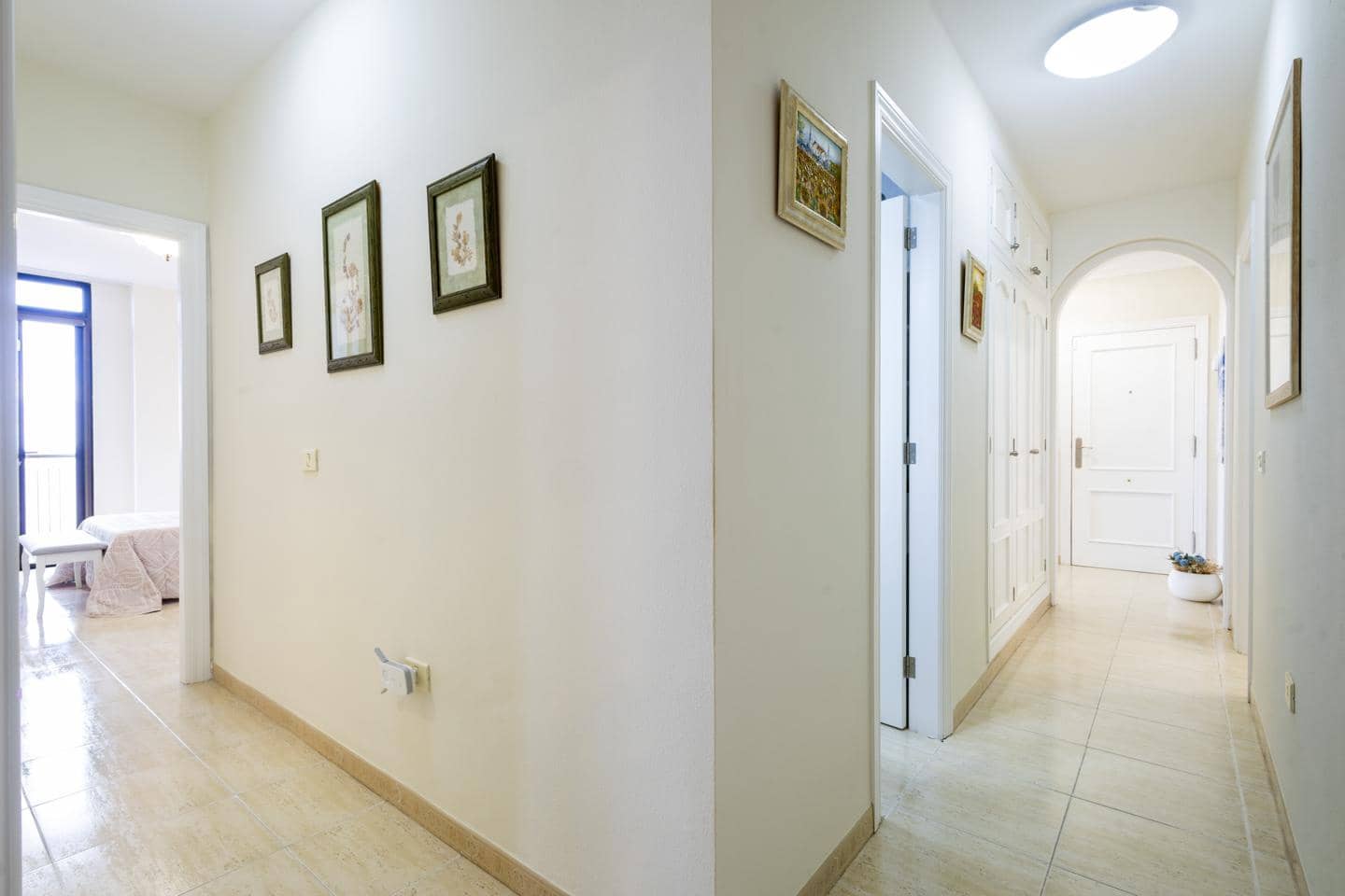 4 sypialnia Mieszkanie na sprzedaż w Radazul z garażem - 422 000 € (Ref: 10172364)