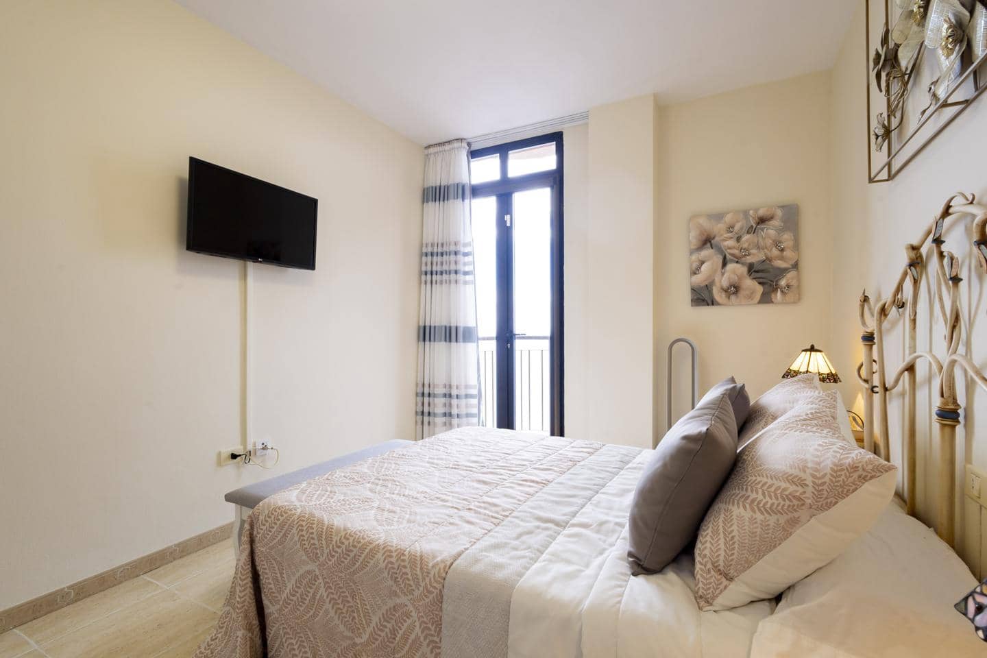 4 sypialnia Mieszkanie na sprzedaż w Radazul z garażem - 422 000 € (Ref: 10172364)