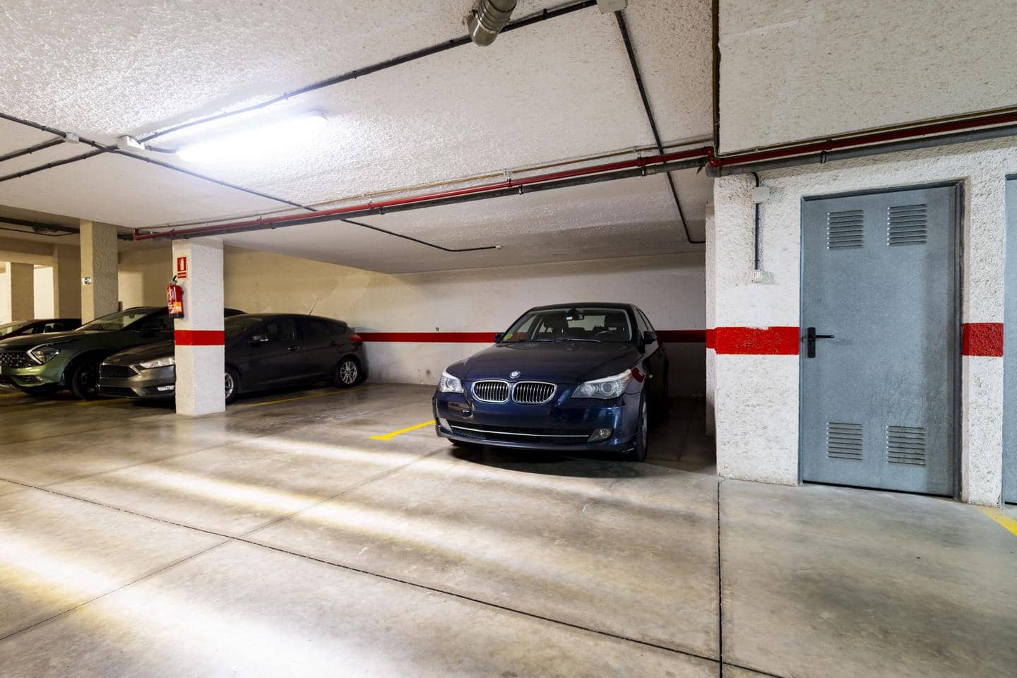 4 sypialnia Mieszkanie na sprzedaż w Radazul z garażem - 422 000 € (Ref: 10172364)