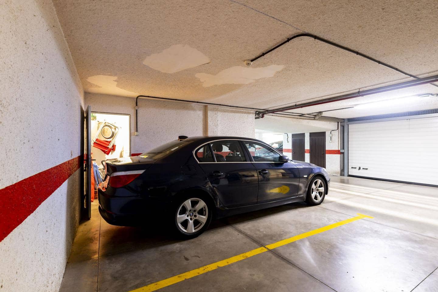 4 sypialnia Mieszkanie na sprzedaż w Radazul z garażem - 422 000 € (Ref: 10172364)