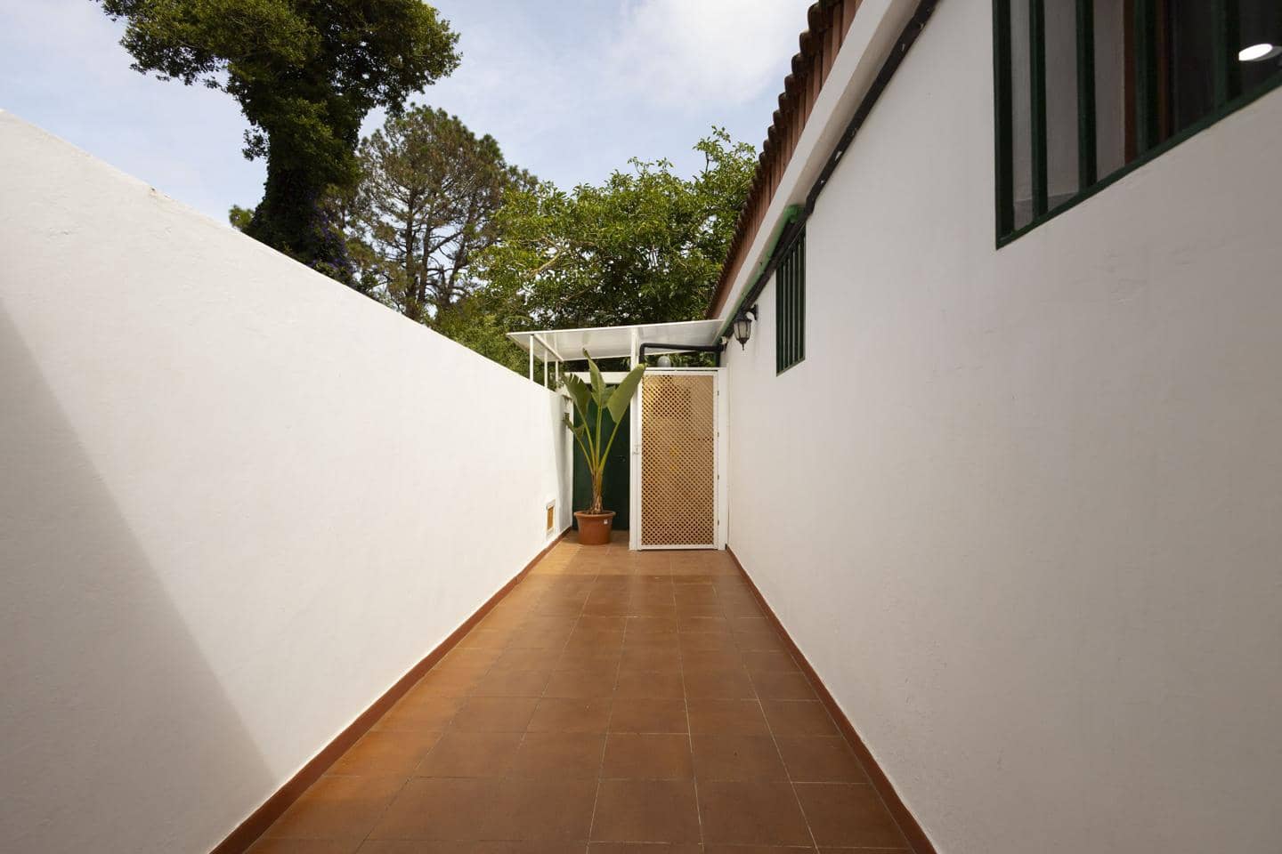 4 bedroom Villa for sale in Tacoronte with pool garage - € 799,990 (Ref: 10179515)