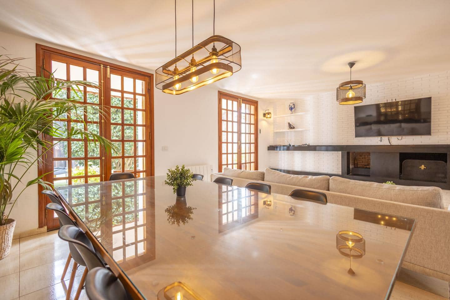 4 bedroom Villa for sale in Tacoronte with pool garage - € 799,990 (Ref: 10179515)
