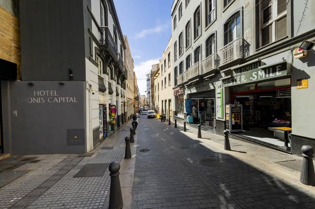 1 bedroom Business for rent in Zona Centro, Santa Cruz de Tenerife - € 2,200 (Ref: 10183702)