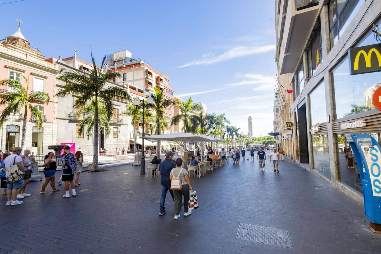 1 bedroom Business for rent in Santa Cruz de Tenerife - € 2,200 (Ref: 10183702)