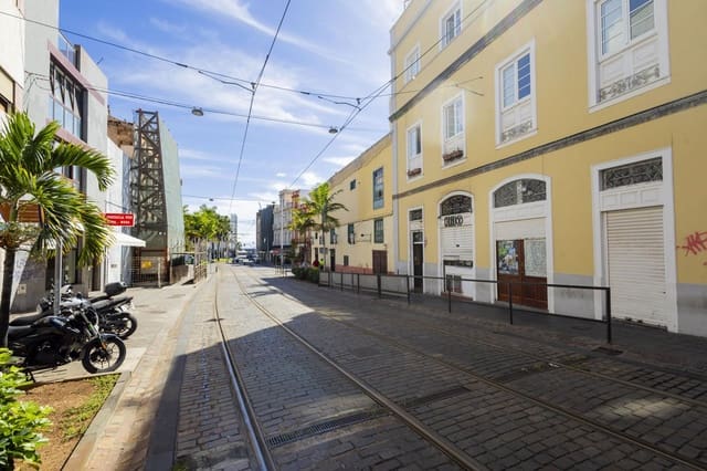 1 bedroom Business for rent in Zona Centro, Santa Cruz de Tenerife - € 2,200 (Ref: 10183702)