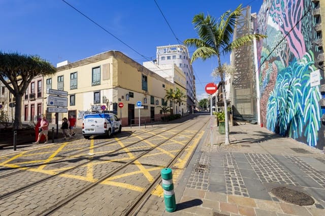 1 bedroom Business for rent in Zona Centro, Santa Cruz de Tenerife - € 2,200 (Ref: 10183702)
