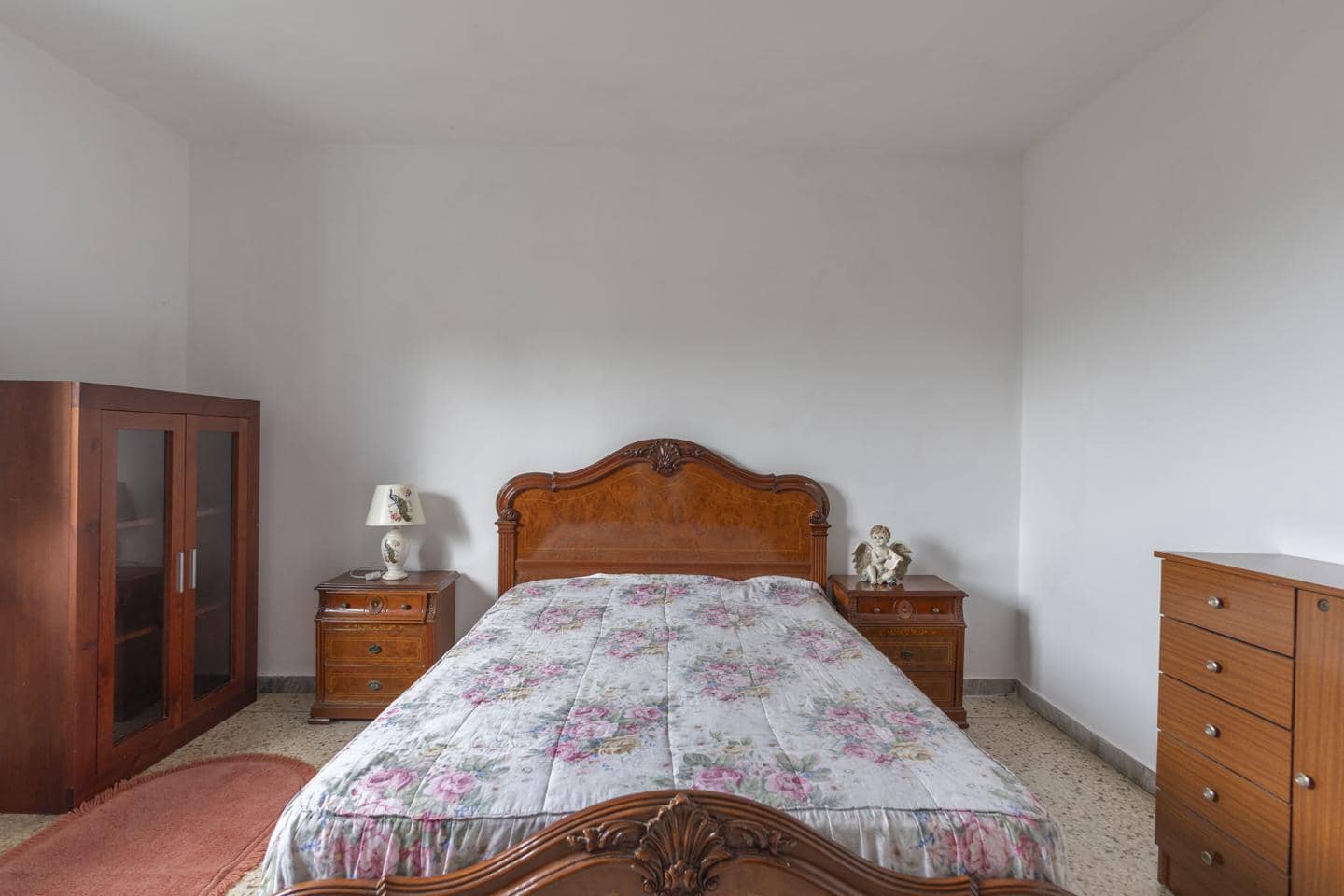 Chalet de 3 habitaciones en Los Realejos en venta con garaje - 275.500 € (Ref: 10183703)
