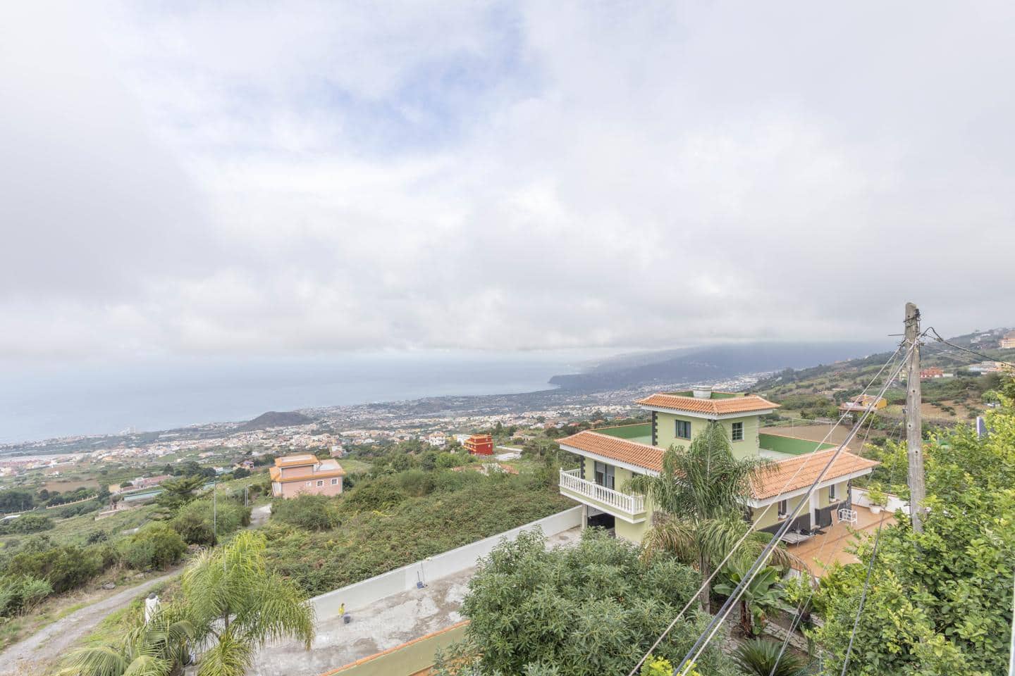 Chalet de 3 habitaciones en Los Realejos en venta con garaje - 275.500 € (Ref: 10183703)