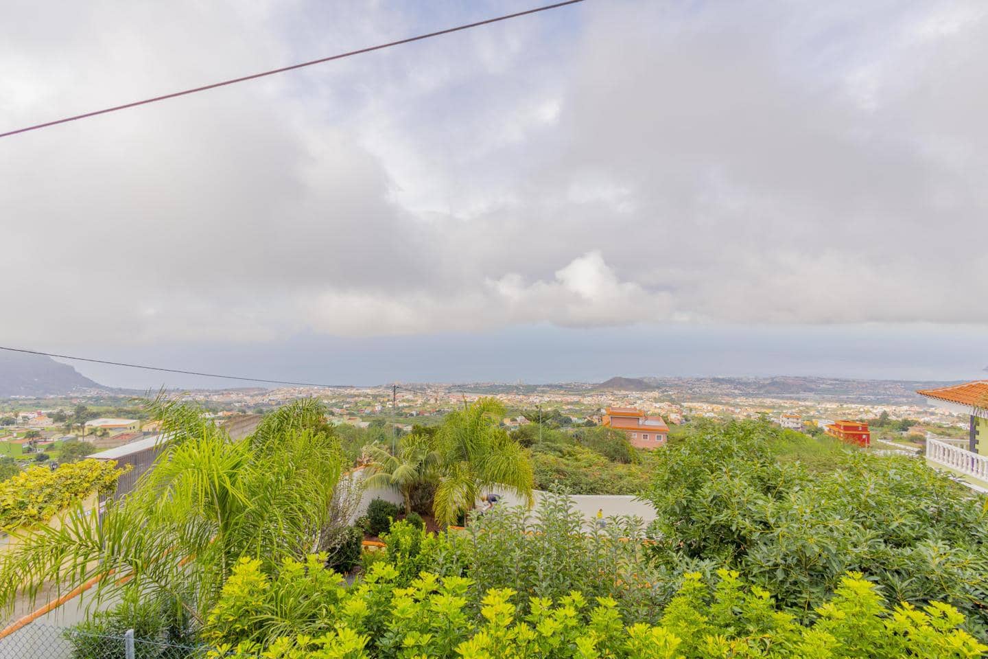 Chalet de 3 habitaciones en Los Realejos en venta con garaje - 275.500 € (Ref: 10183703)