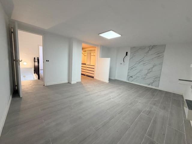 Chalet de 2 habitaciones en Somosierra, Santa Cruz de Tenerife en venta - 220.000 € (Ref: 10185966)