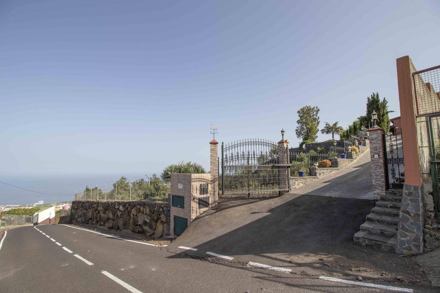 3 soveværelse Villa til salg i Los Realejos - € 630.000 (Ref: 7438244)