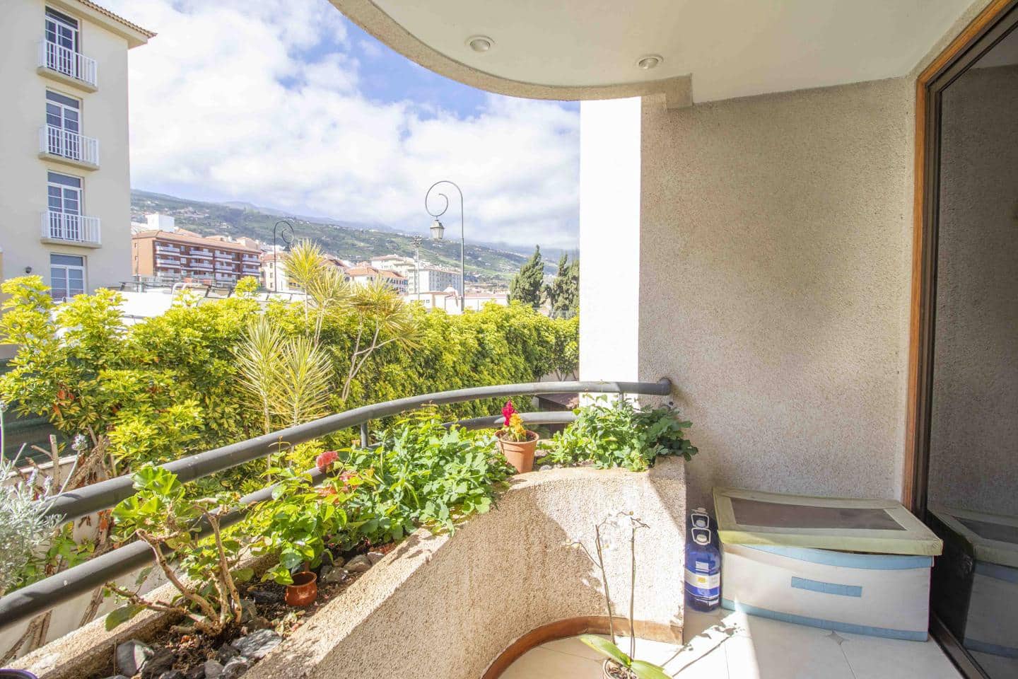 3 slaapkamer Flat te koop in La Orotava met garage - € 270.000 (Ref: 7511396)