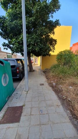 Undeveloped Land for sale in El Chorrillo, Santa Cruz de Tenerife - € 52,000 (Ref: 7651256)