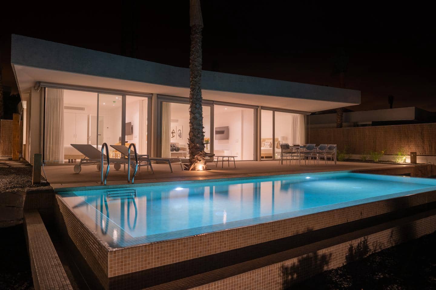 3 soveværelse Villa til salg i Guia de Isora med swimmingpool - € 2.035.000 (Ref: 7668814)