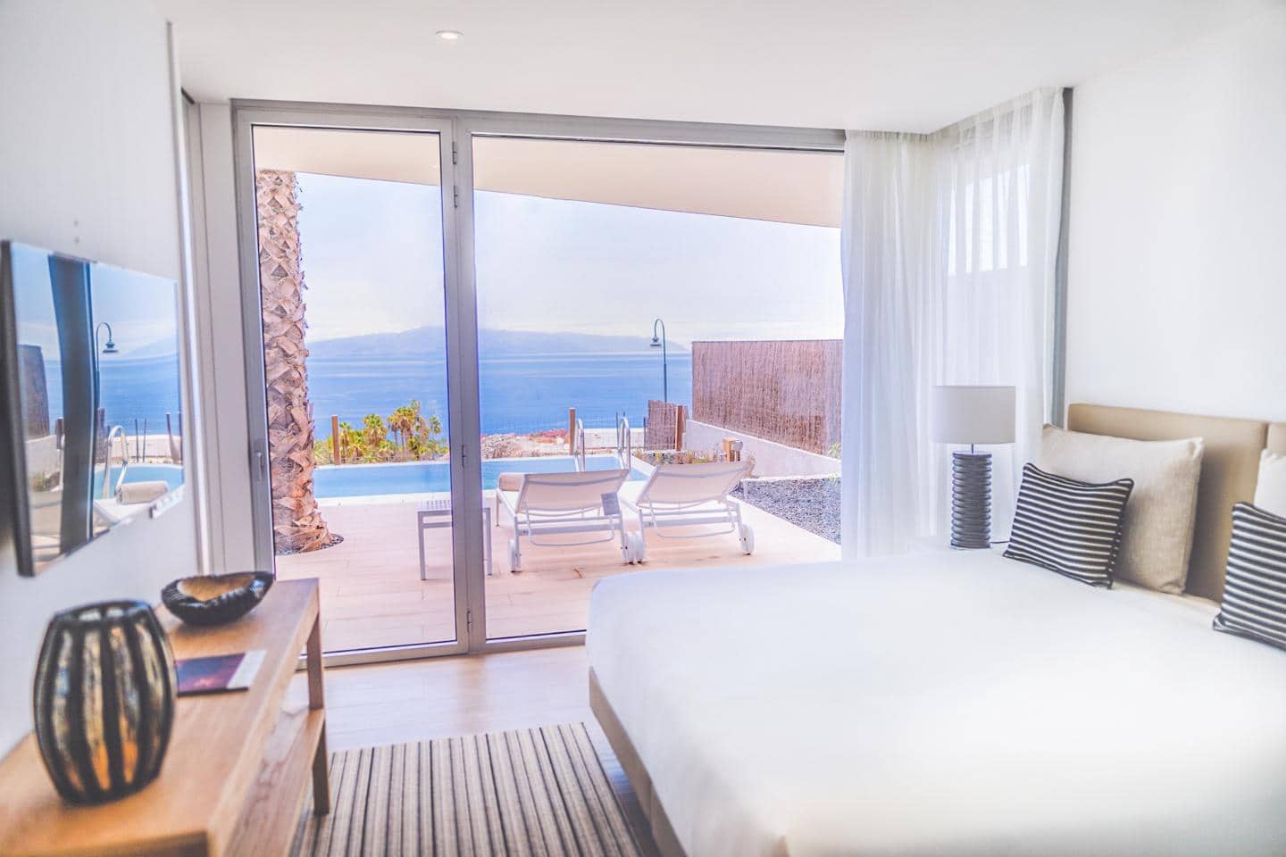 3 soveværelse Villa til salg i Guia de Isora med swimmingpool - € 2.035.000 (Ref: 7668814)