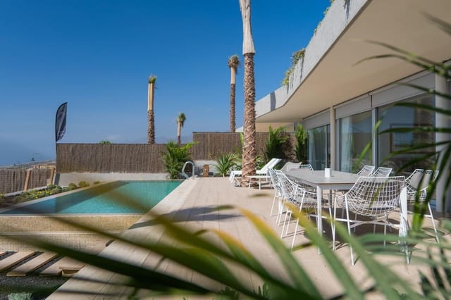 3 soveværelse Villa til salg i Guía de Isora med swimmingpool - € 2.035.000 (Ref: 7668814)