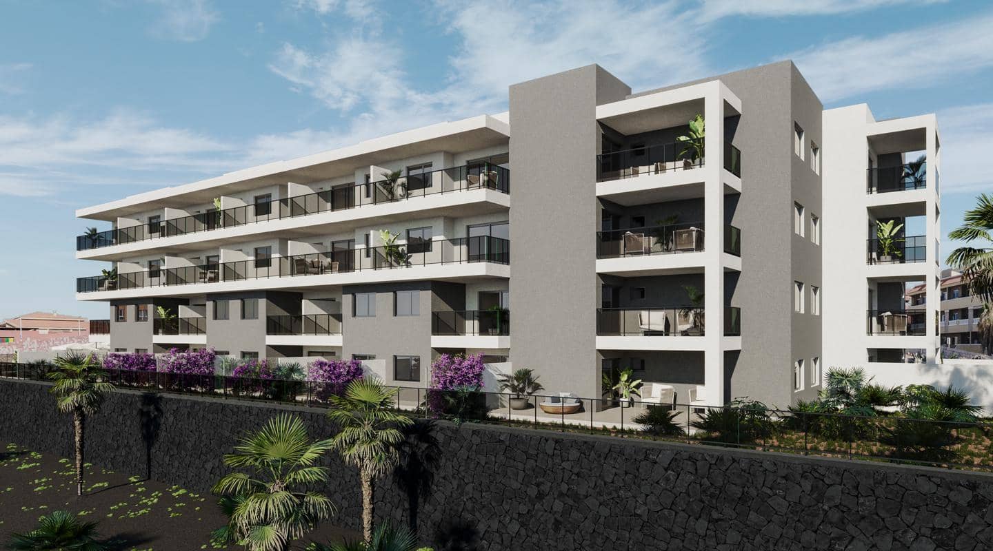 2 bedroom Flat for sale in El Medano with pool - € 425,000 (Ref: 7954256)