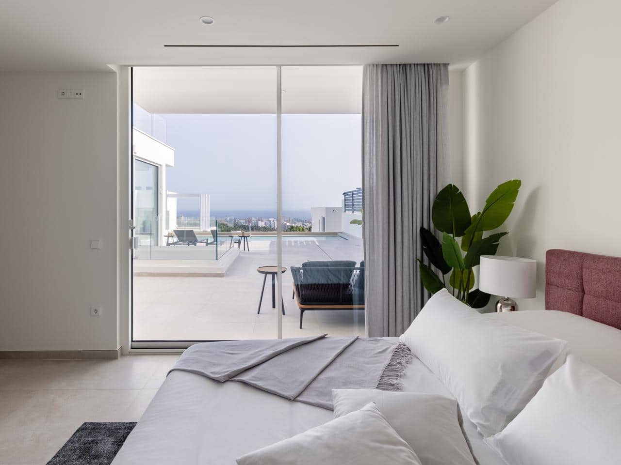 5 soverom Villa til salgs i Adeje med svømmebasseng garasje - € 1 912 900 (Ref: 7995970)