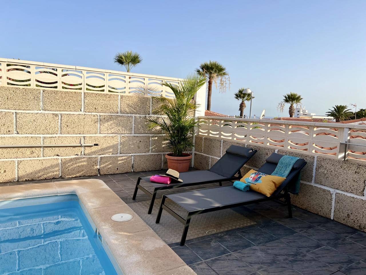 3 soveværelse Villa til salg i Adeje med swimmingpool garage - € 570.000 (Ref: 8035464)