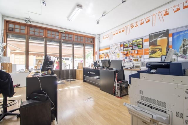 1 slaapkamer Bedrijf te koop in Puerto de la Cruz - € 170.000 (Ref: 8075226)