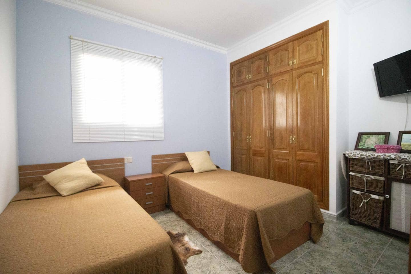 3 bedroom Villa for sale in Granadilla de Abona with garage - € 850,000 (Ref: 8160957)