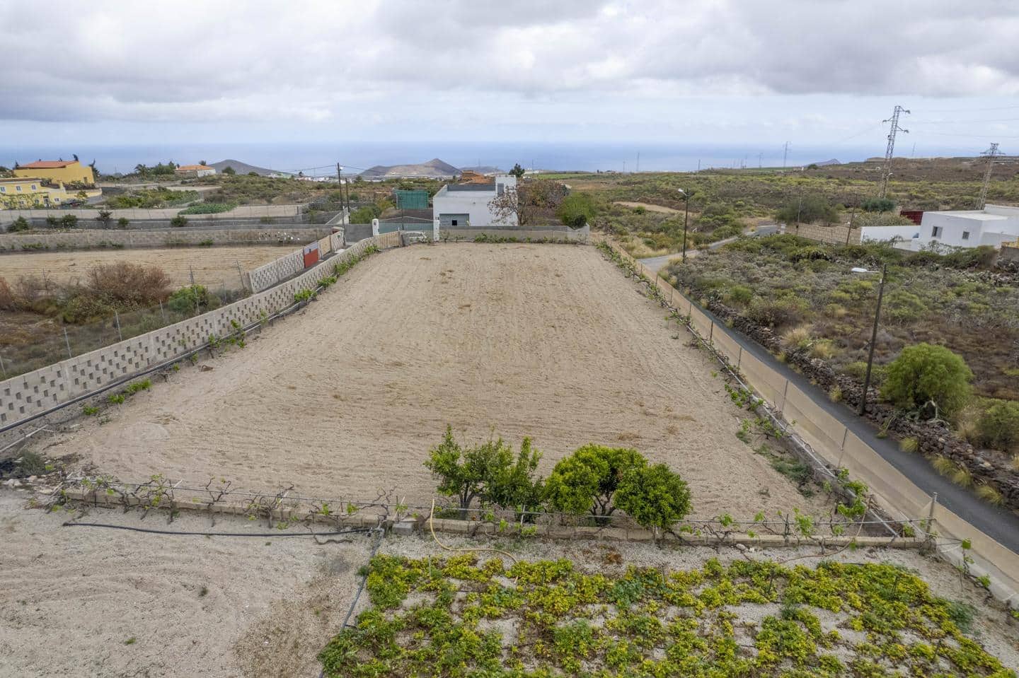 3 bedroom Villa for sale in Granadilla de Abona with garage - € 850,000 (Ref: 8160957)