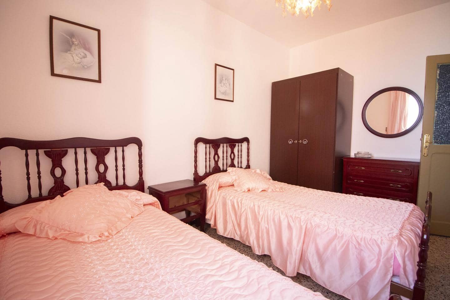 5 bedroom Villa for sale in La Orotava - € 295,000 (Ref: 8225428)