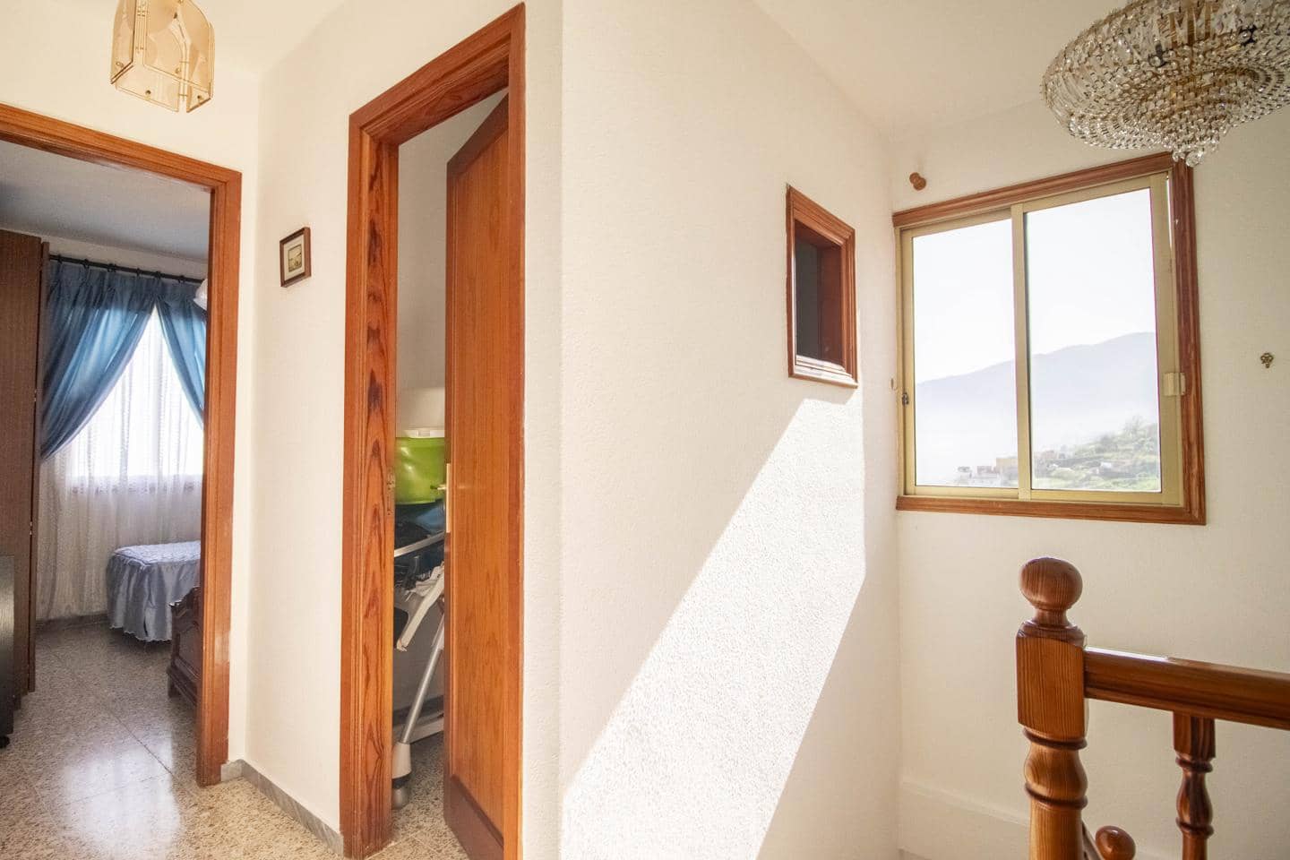 5 bedroom Villa for sale in La Orotava - € 295,000 (Ref: 8225428)