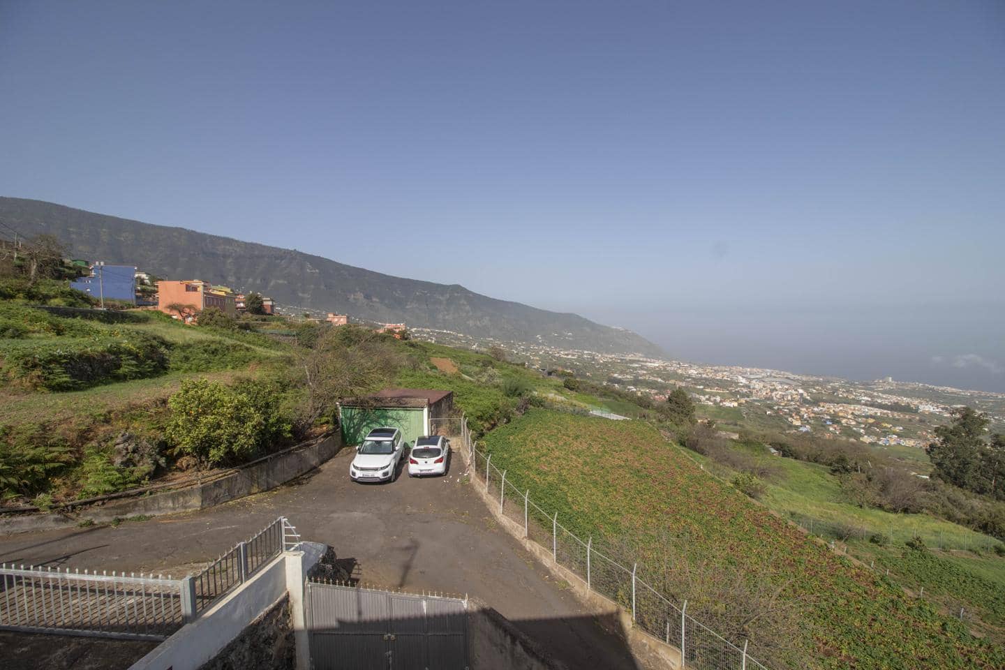 5 bedroom Villa for sale in La Orotava - € 295,000 (Ref: 8225428)