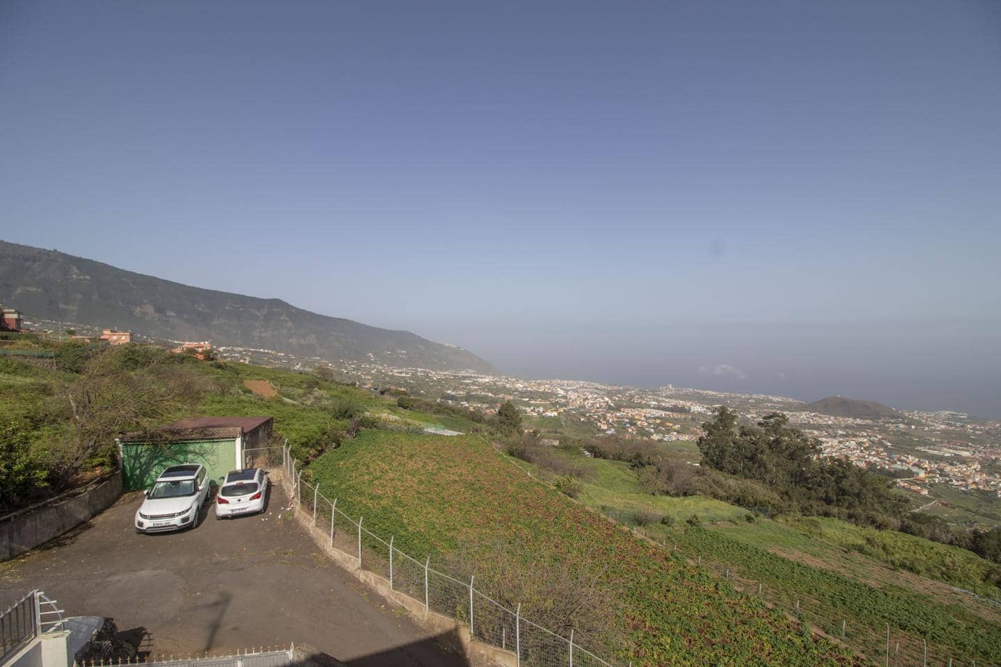 5 bedroom Villa for sale in La Orotava - € 295,000 (Ref: 8225428)