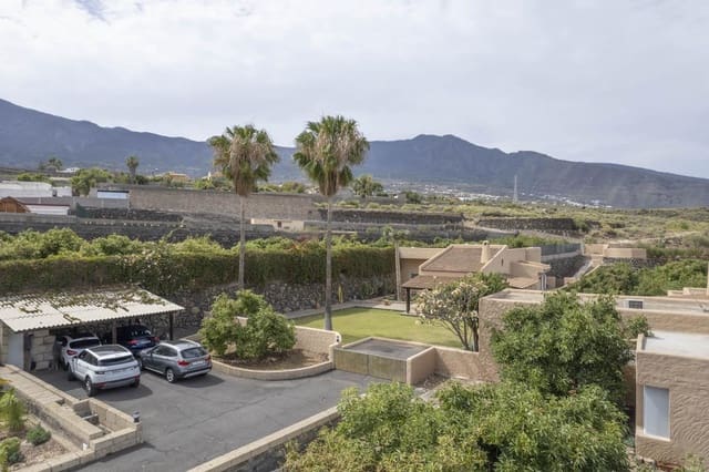 5 soveværelse Villa til salg i Arafo med swimmingpool garage - € 990.000 (Ref: 8307341)