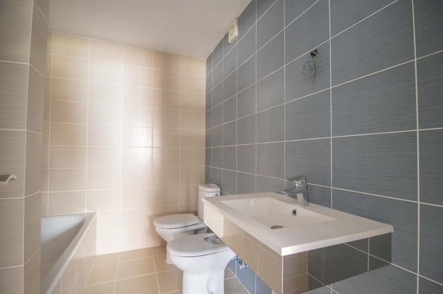 2 soveværelse Lejlighed til salg i Amarilla Golf, San Miguel de Abona med garage - € 353.400 (Ref: 8317517)