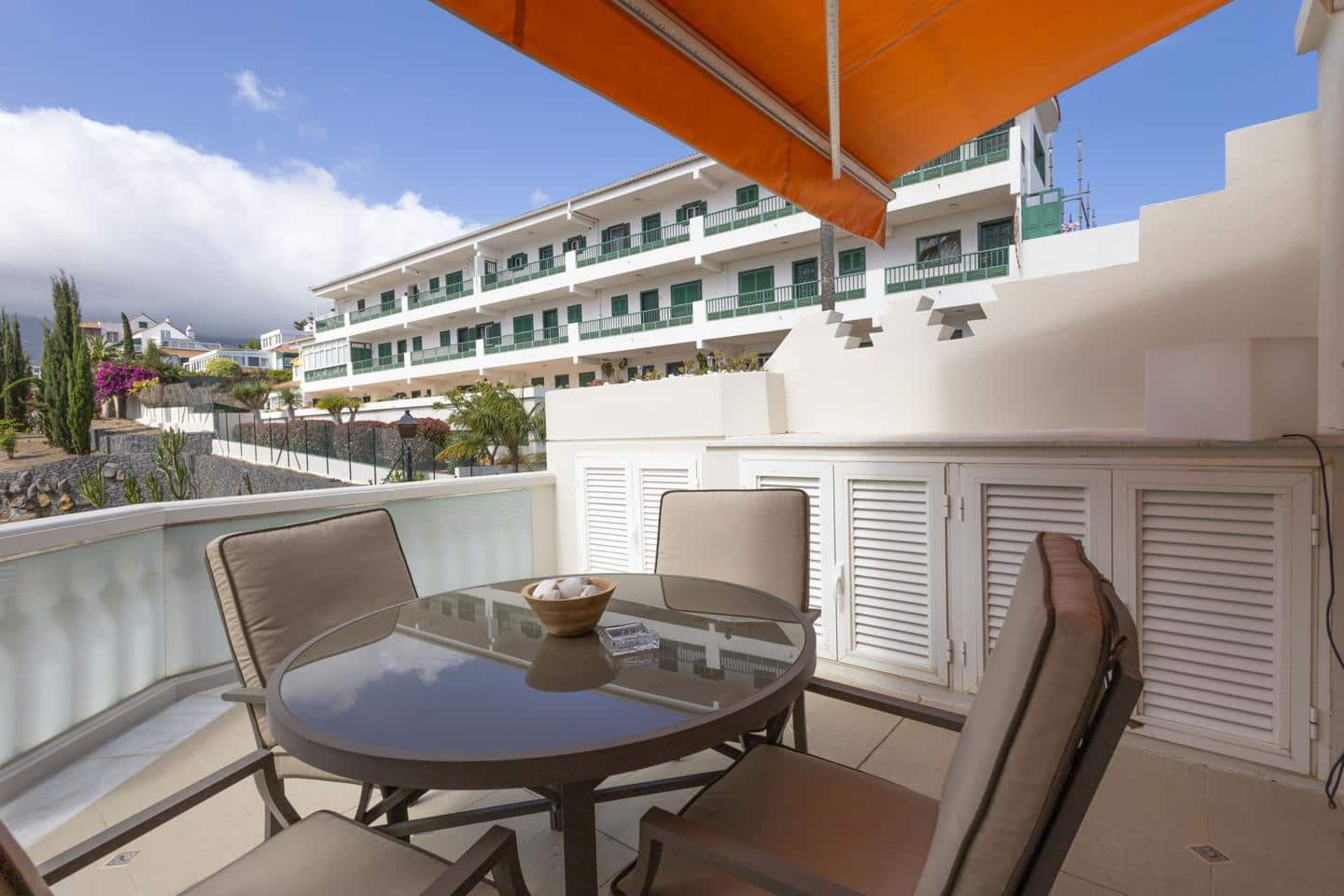 1 bedroom Flat for sale in Puerto de la Cruz with pool garage - € 329,900 (Ref: 8327063)
