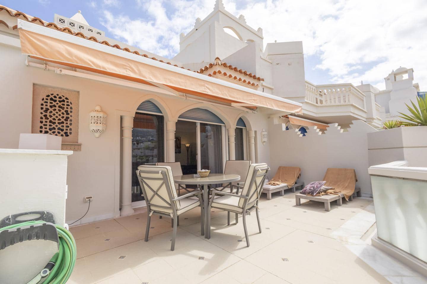 1 bedroom Flat for sale in Puerto de la Cruz with pool garage - € 329,900 (Ref: 8327063)